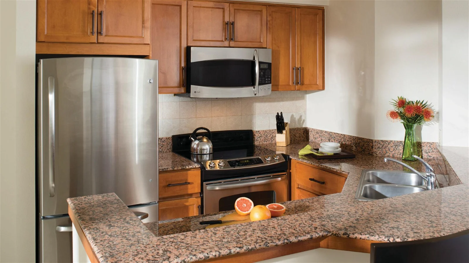 Full Kitchen
