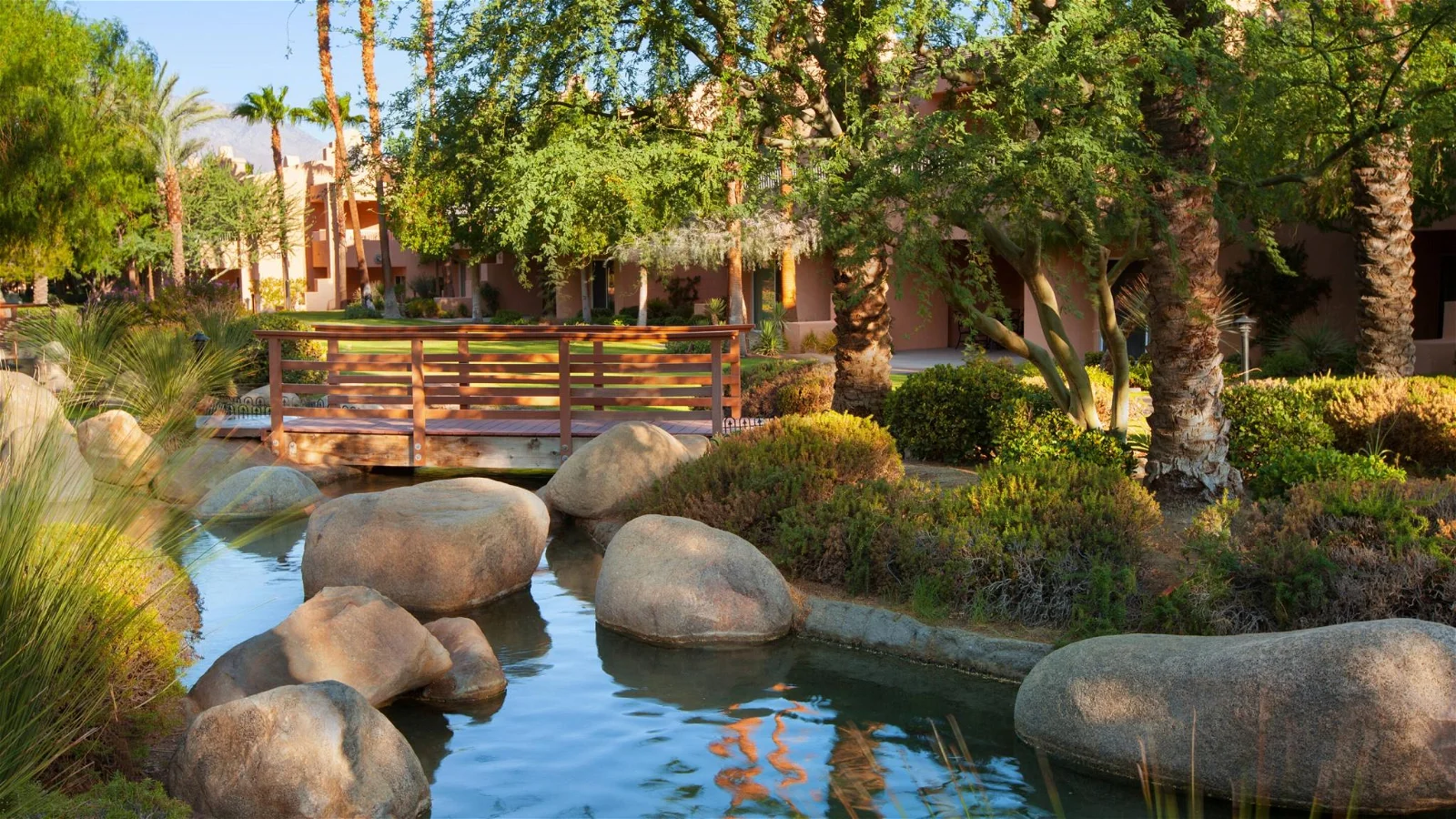The Westin Mission Hills Resort Villas Canal