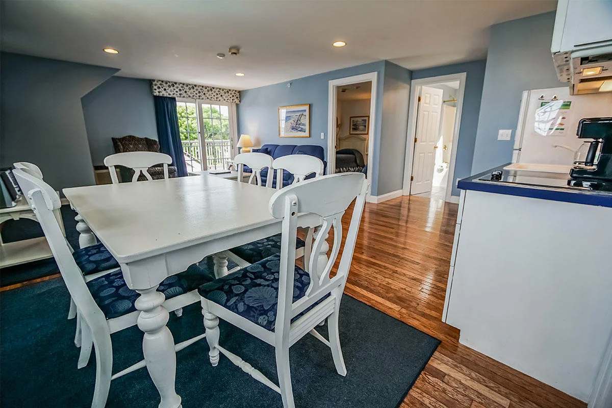 Dining Table in Suite