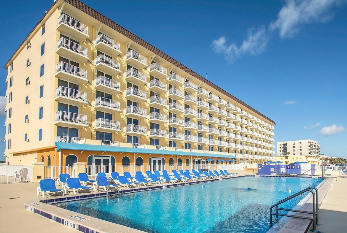 Bluegreen Casa del Mar Beach Resort Pool