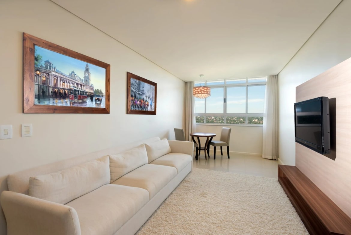Club Wyndham Club Brasil Foz Do Iguaçu Living Room with TV