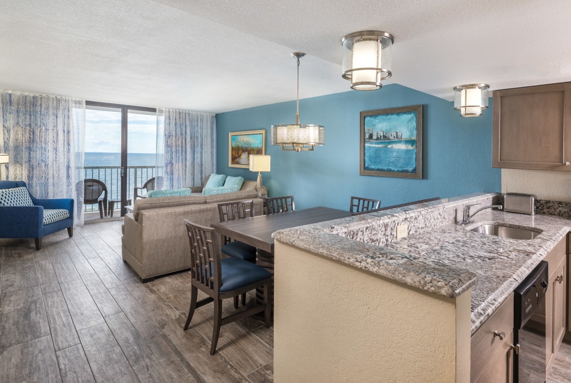 Wyndham Westwinds Kitchen and Living