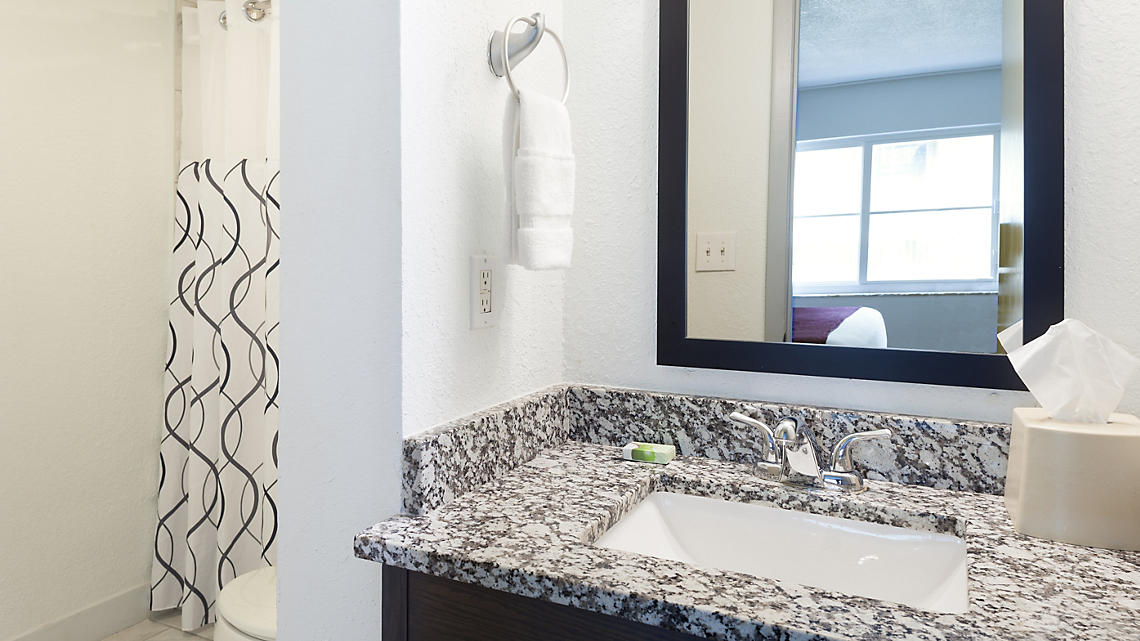 Full bathroom