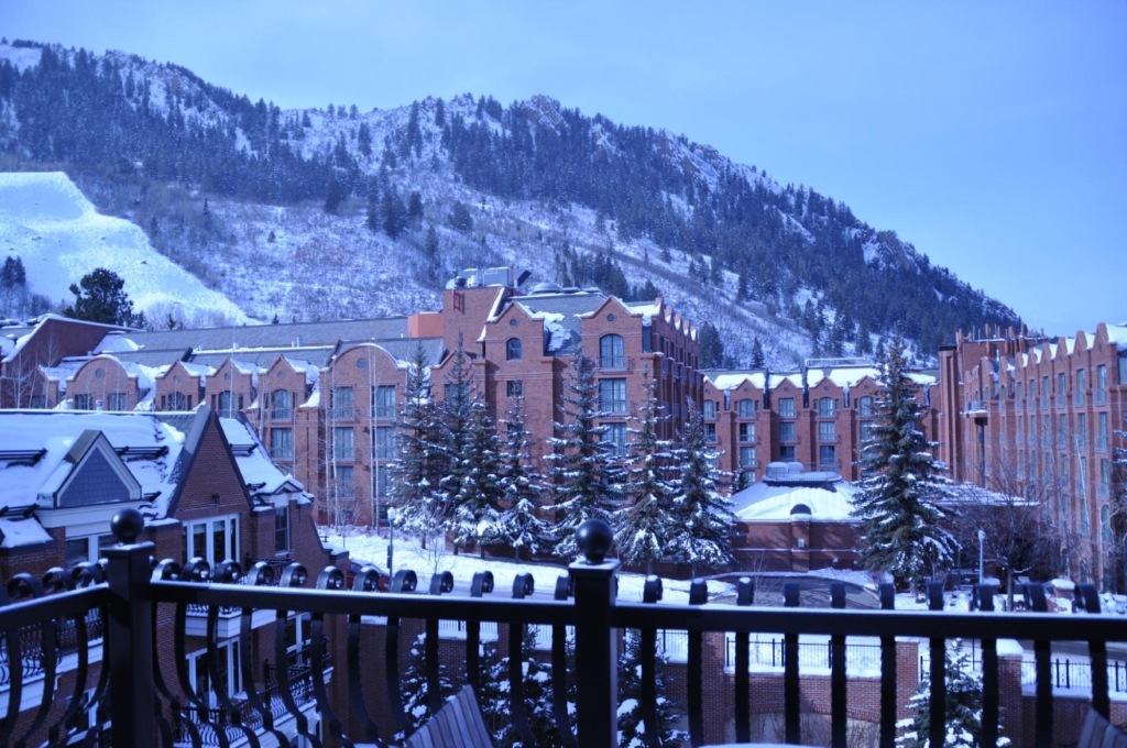 Hyatt Grand Aspen Exterior