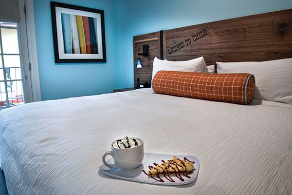 Bedroom with Bed