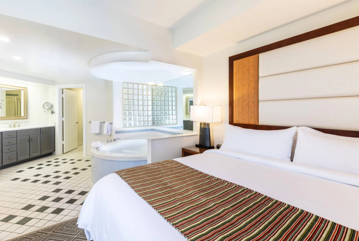 Marriott's Imperial Palm Villas Bedroom2