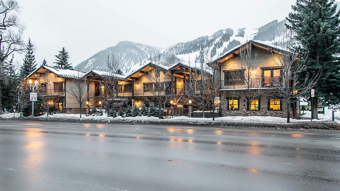 the innsbruck aspen exterior