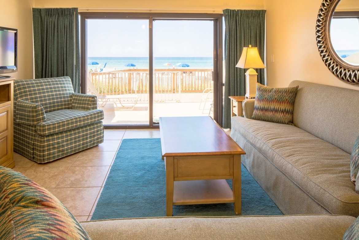 Bluegreen Vacations Landmark Holiday Beach Resort Living Room