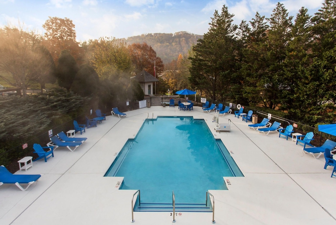 Laurel Crest Townhome Outdoor Pool