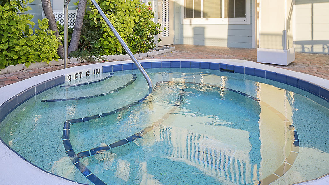Resort Sixty-Six Hot Tub