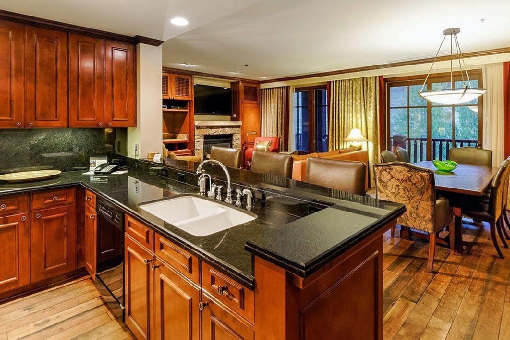 Ritz-Carlton Club Aspen Highlands Kitchen