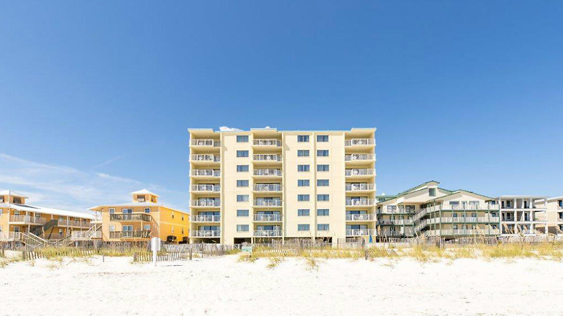 shoreline towers exterior