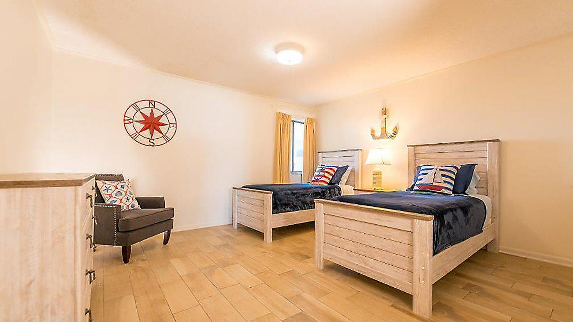 shoreline towers bedroom