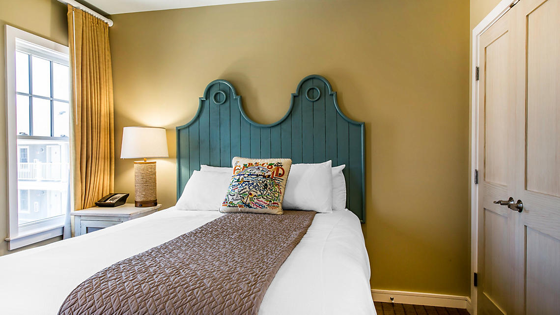 soundings seaside, a bluegreen resort bedroom