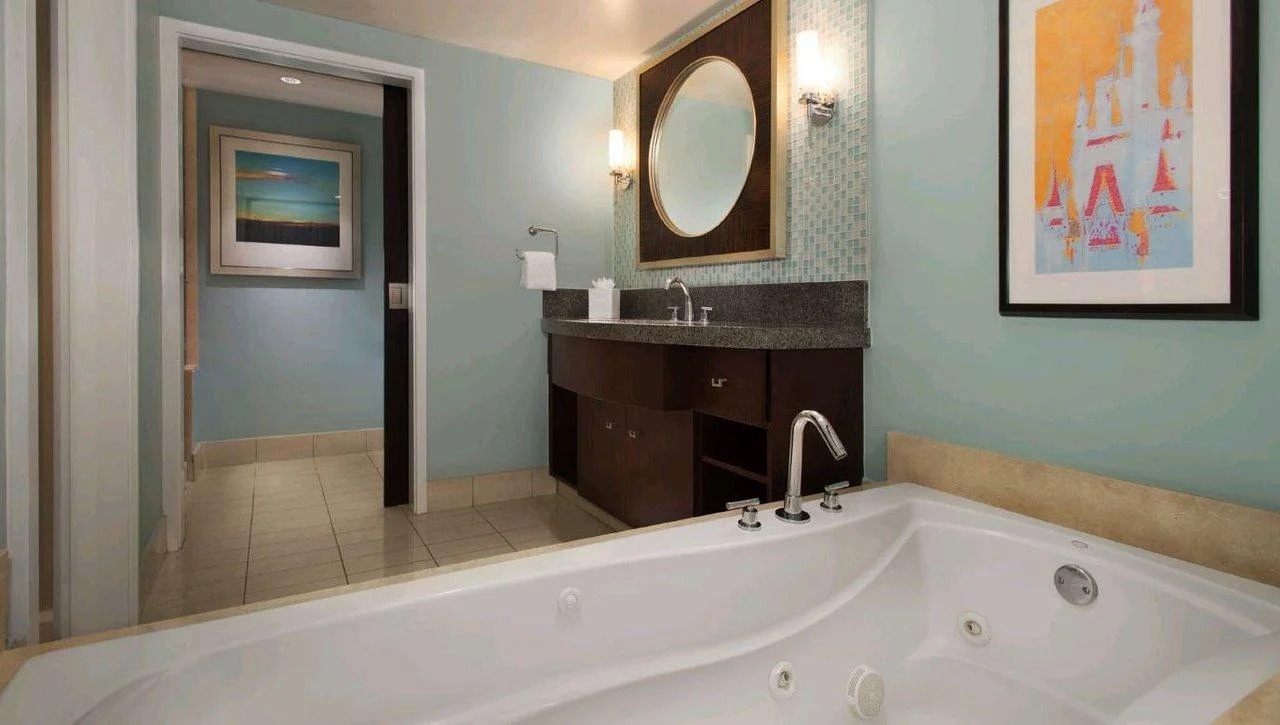 Bathroom with tub