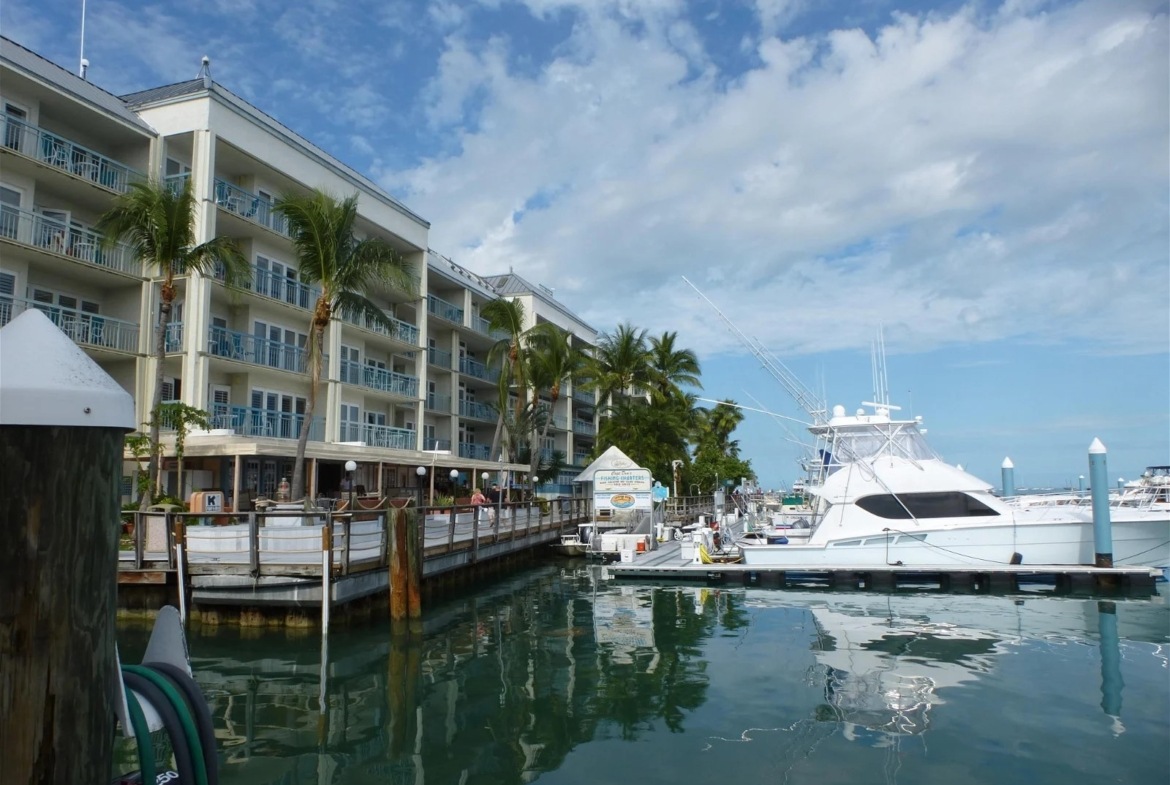 the galleon resort