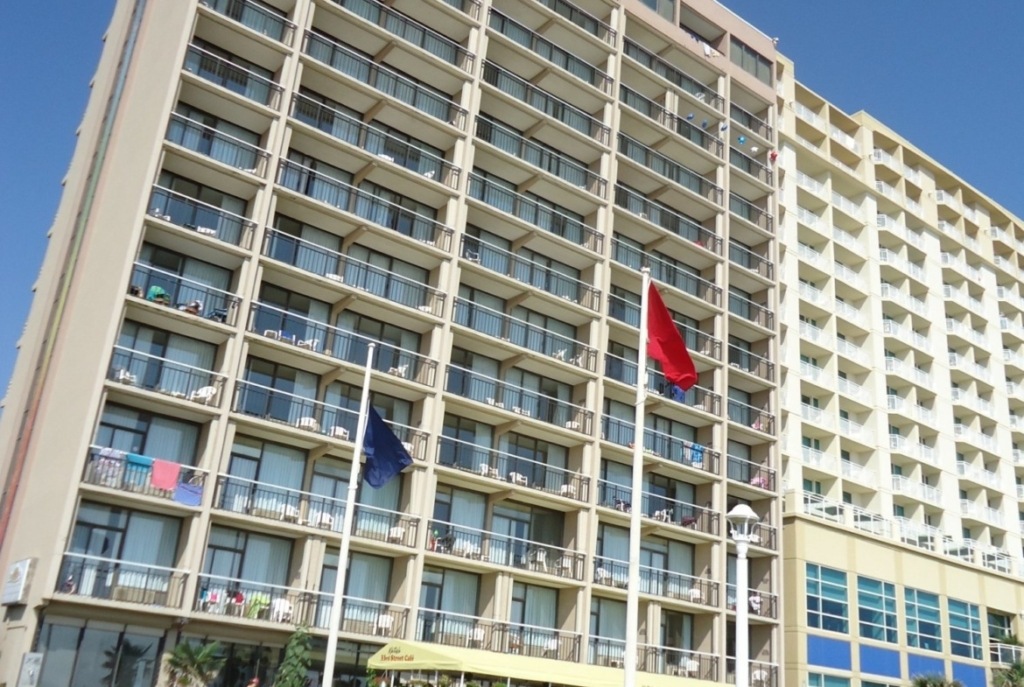 Four Sails Resort Exterior Building