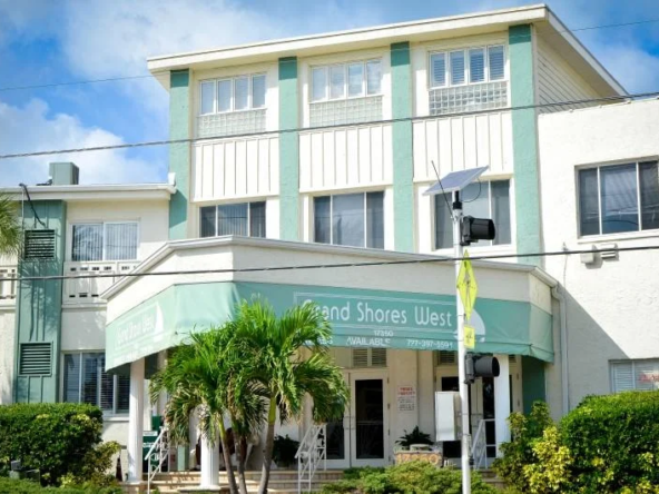 Grand Shores West exterior