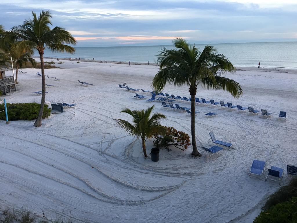 Beach Lounge Area