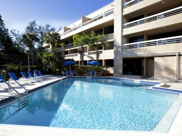 Longboat Bay Club