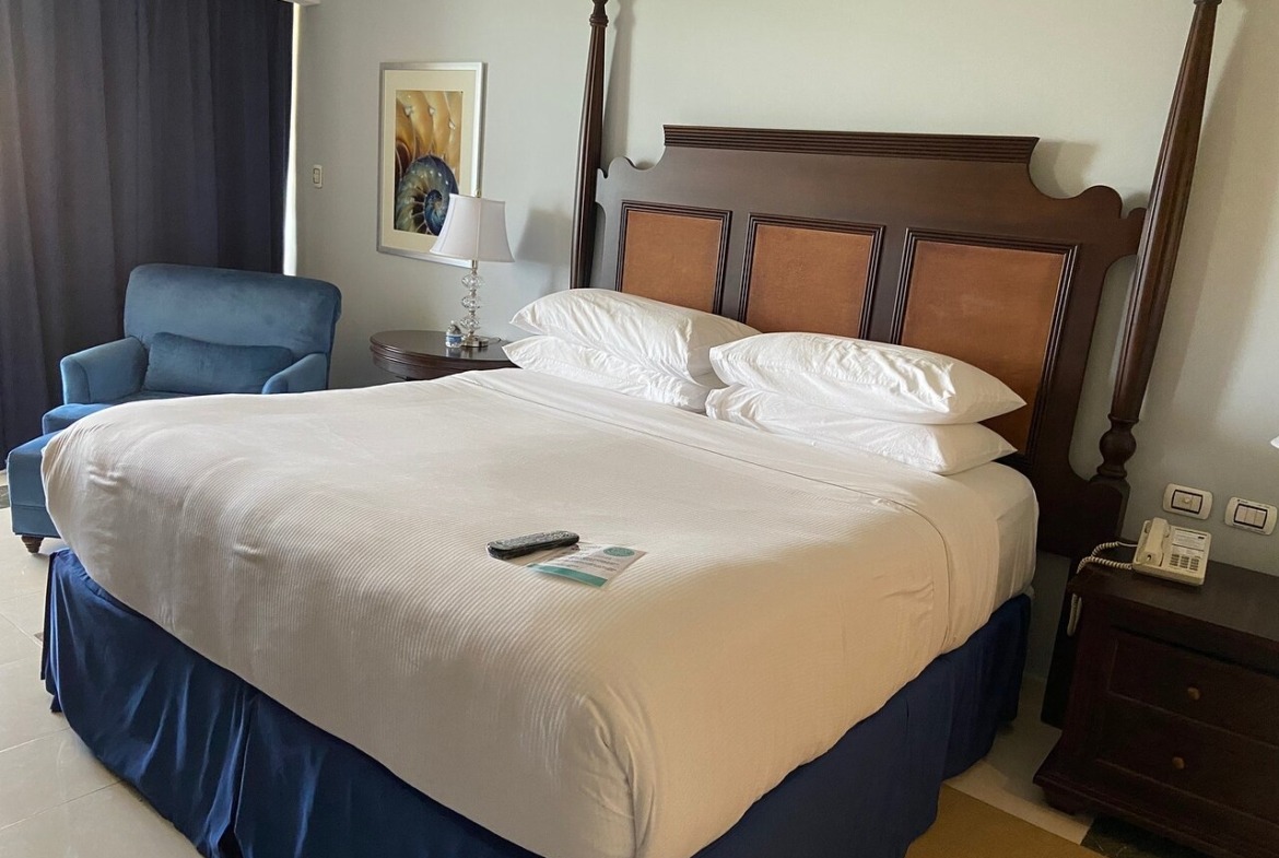 one bedroom suite
