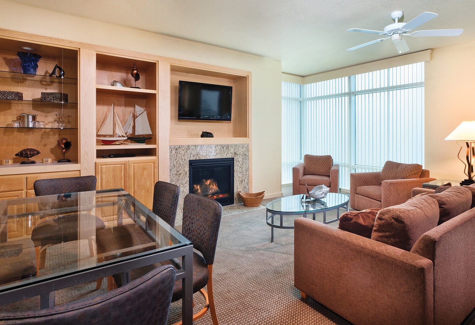worldmark seaside living area