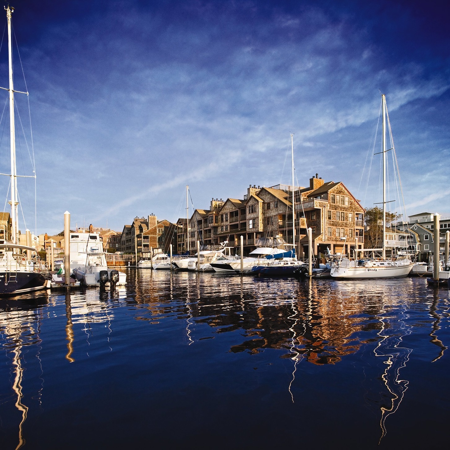 Wyndham Newport Onshore exterior