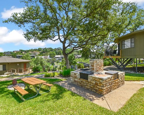 Schooner Cove Villas Grounds