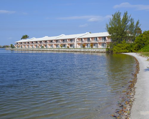 Palm Beach Resort And Beach Club Beach