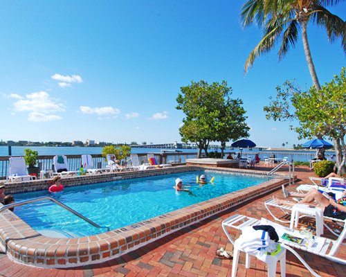 Palm Beach Resort And Beach Club Pool