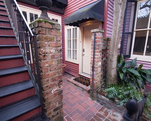 The Courtyards Exterior