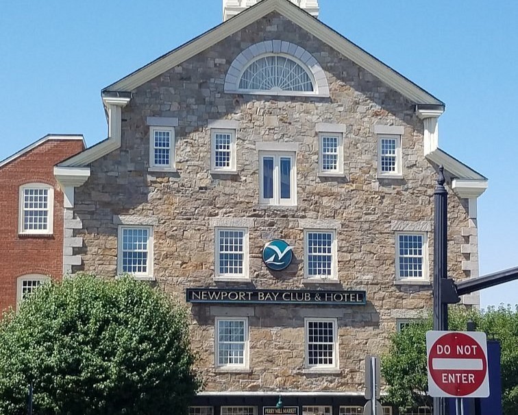 Newport Bay Club And Hotel