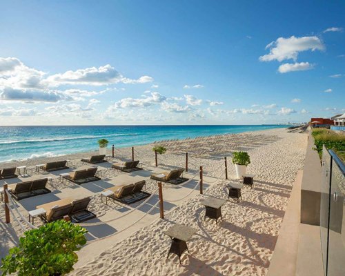 Palace Resort At Cancun Palace Beach