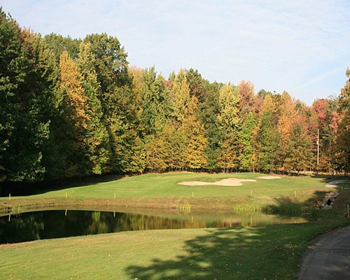 Silverwoods At Treasure Lake Golf Course