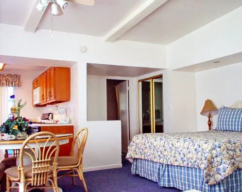 Studio Bedroom