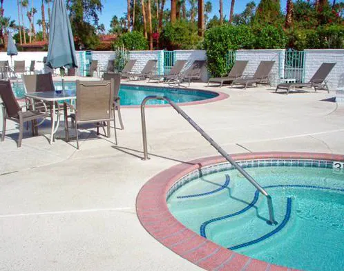Palm Springs Villas Hot Tub