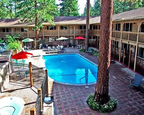 The Lodge at Lake Tahoe pool