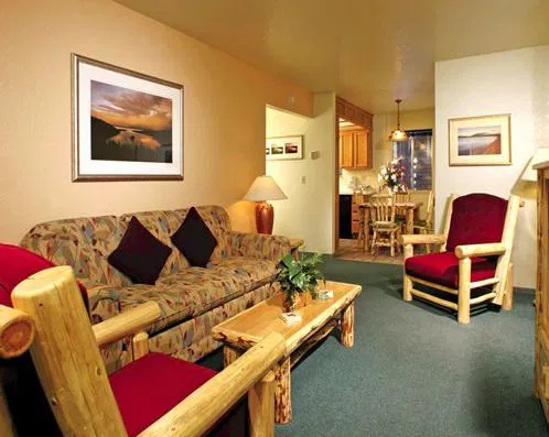 The Lodge at Lake Tahoe living area