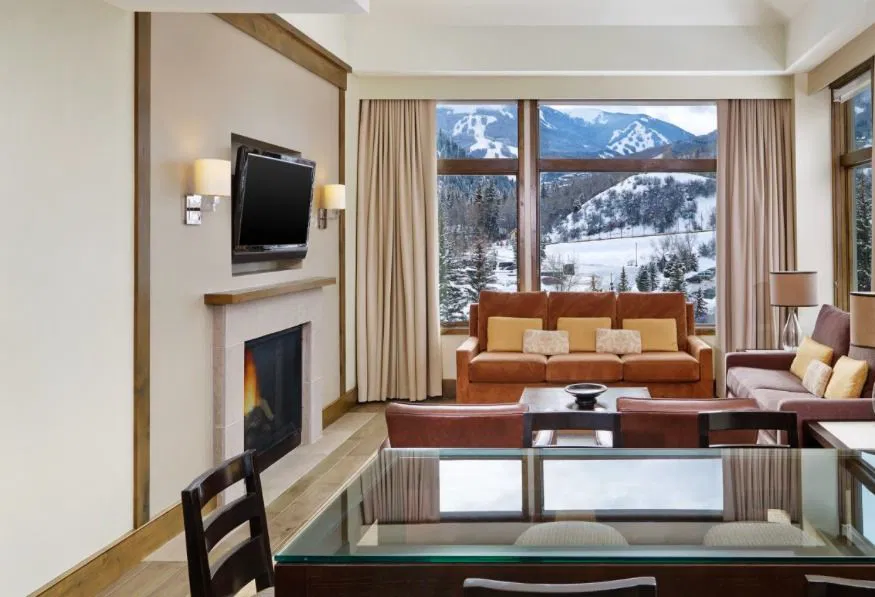 Westin Riverfront Resort & Spa At Beaver Creek Mountain Living Area