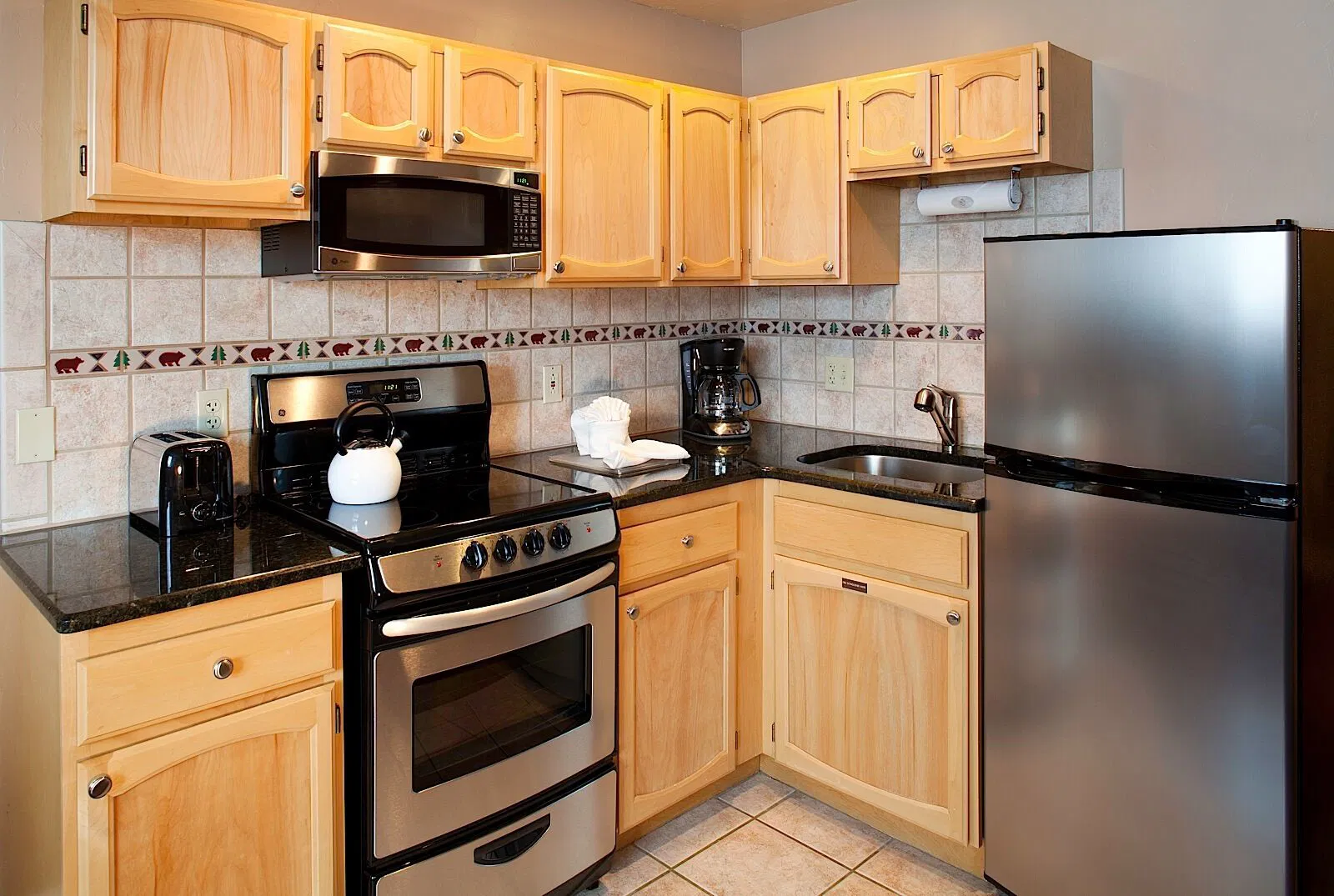 full kitchen