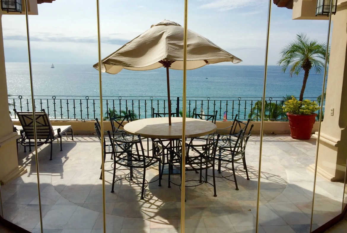 Vacation Internationale Vallarta Torre Balcony