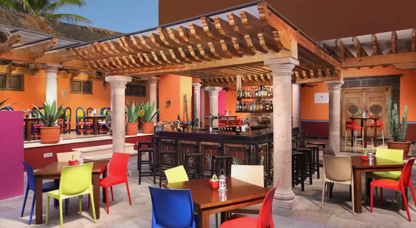 Rhc At Grand Oasis Cancun Restaurant
