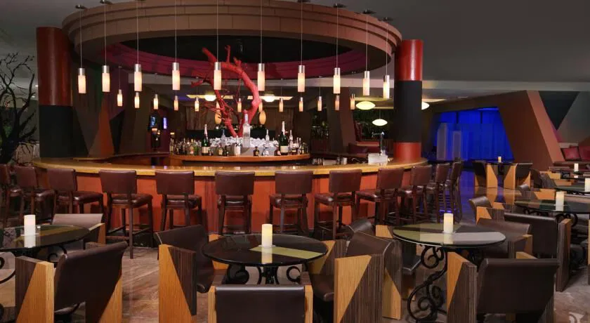 Rhc At Grand Oasis Cancun Bar