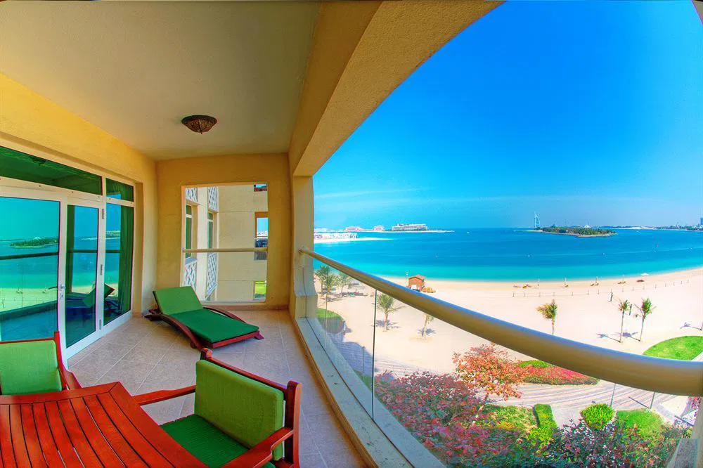Royal Club At Palm-Jumeirah Balcony