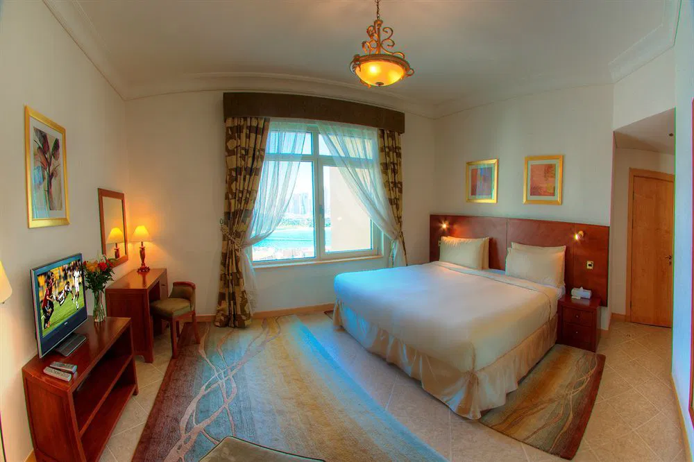 Royal Club At Palm-Jumeirah Bedroom