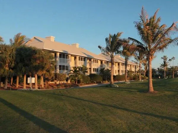 South Seas Club at South Seas Island Resort Exterior