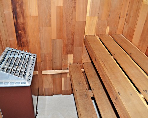 Senedo Springs Steam Room