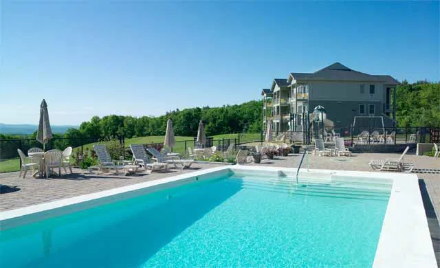 Steele Hill Resort Pool