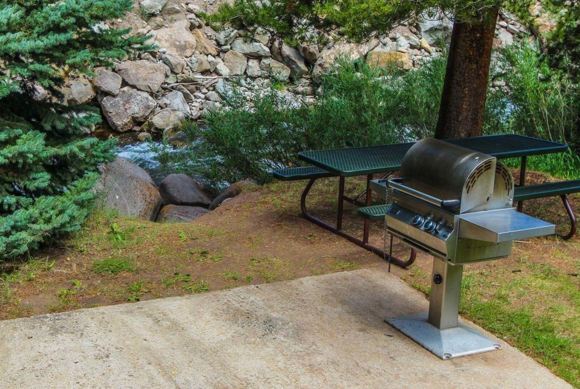 Streamside At Vail-Aspen Picnic Area