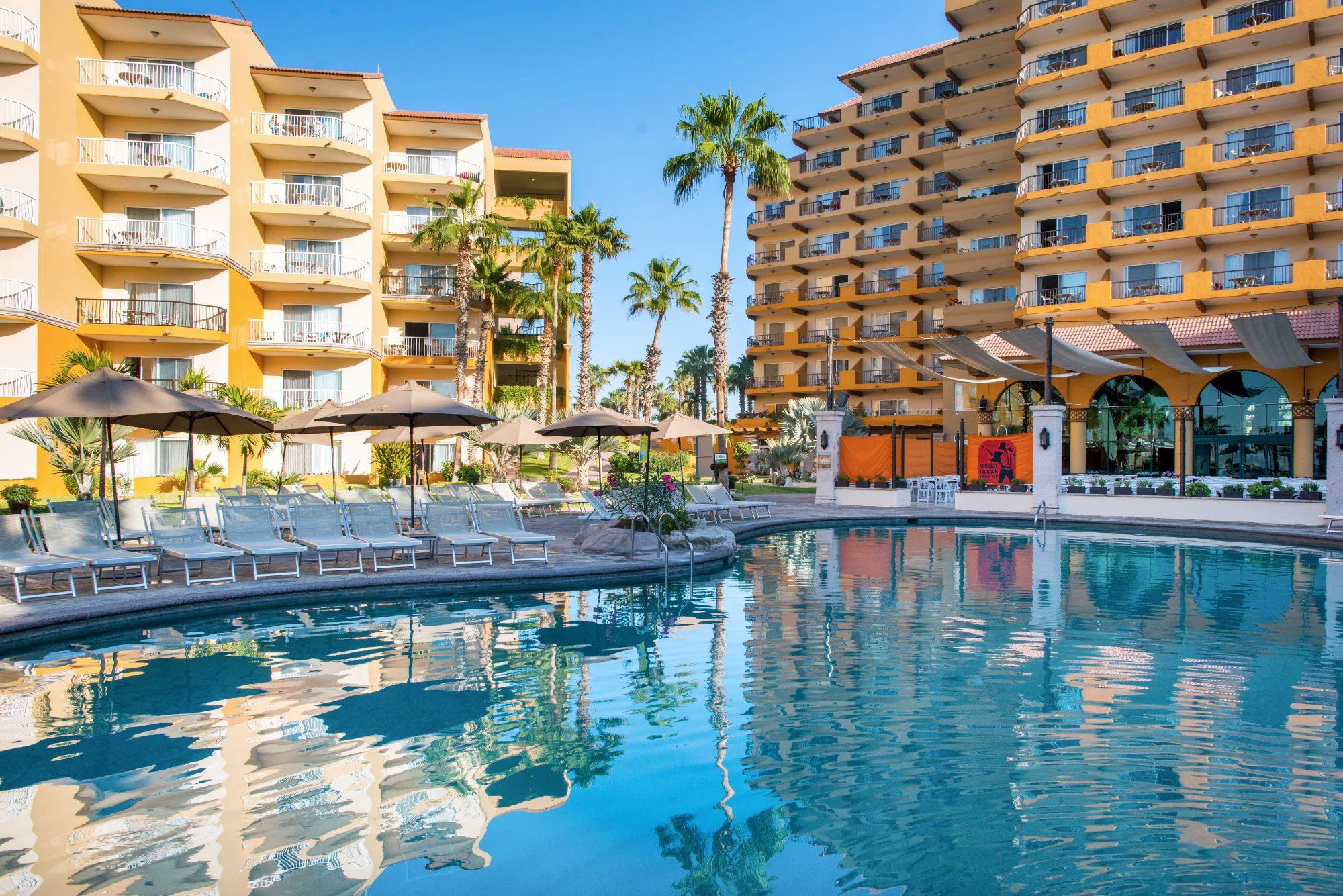 Timeshare for Rent: Villa del Palmar Cabo San Lucas Pool